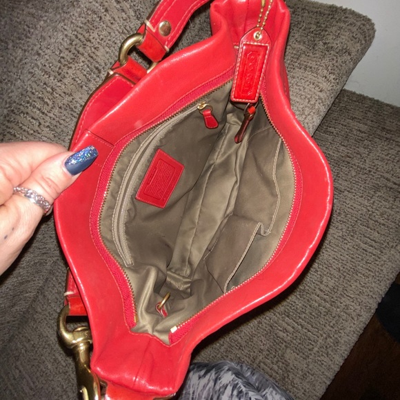 Coach purse - Picture 2 of 6